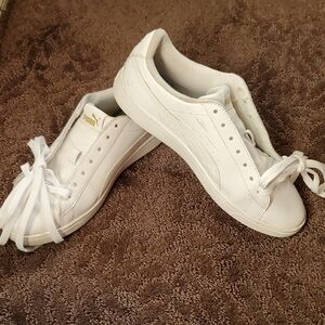 Puma Women's White Lace-Up Sneakers